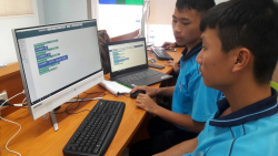 Kidbright 3D หุ่นไต่_180814_0022