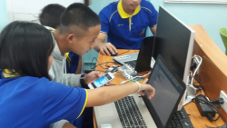 Kidbright 3D หุ่นไต่_180814_0032