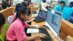 Kidbright 3D หุ่นไต่_180814_0048