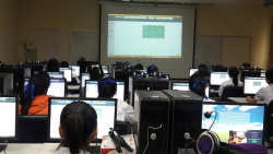 Kidbright 3D หุ่นไต่_180814_0086